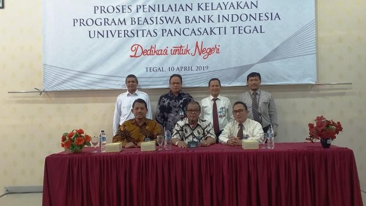 Proses Penilaian Kelayakan Program Beasiswa Universitas Pancasakti Tegal